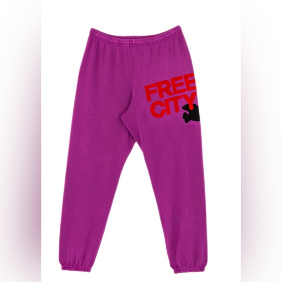 FreeCity Sweatpants Raspberry - Picture 1 of 4